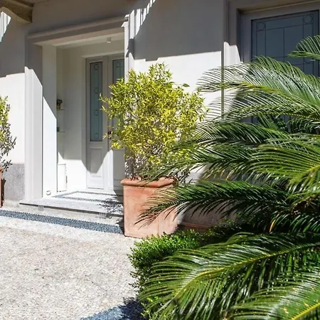 Corti - 1 Min Walk To And Parking *