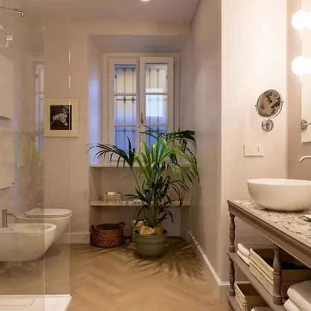 Corti - 1 Min Walk To And Parking * Cernobbio