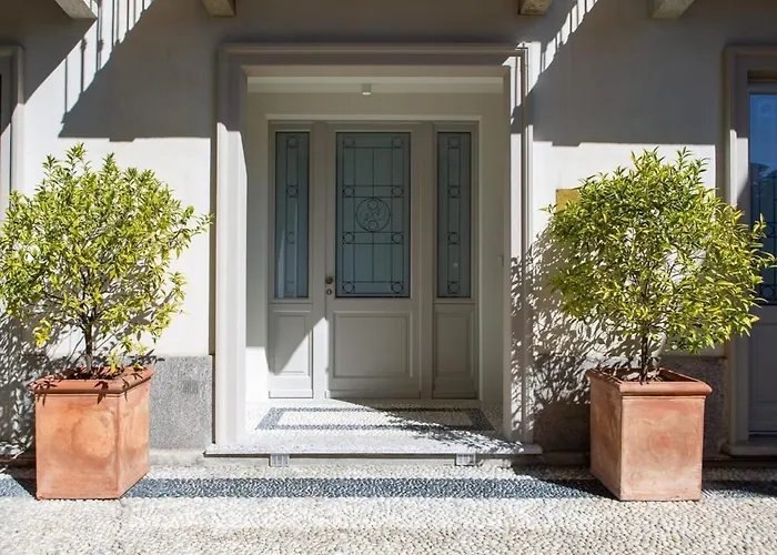 Corti - 1 Min Walk To And Parking