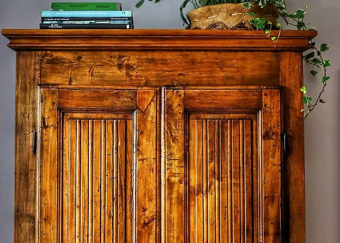 Corti - 1 Min Walk To And Parking Appartamento *