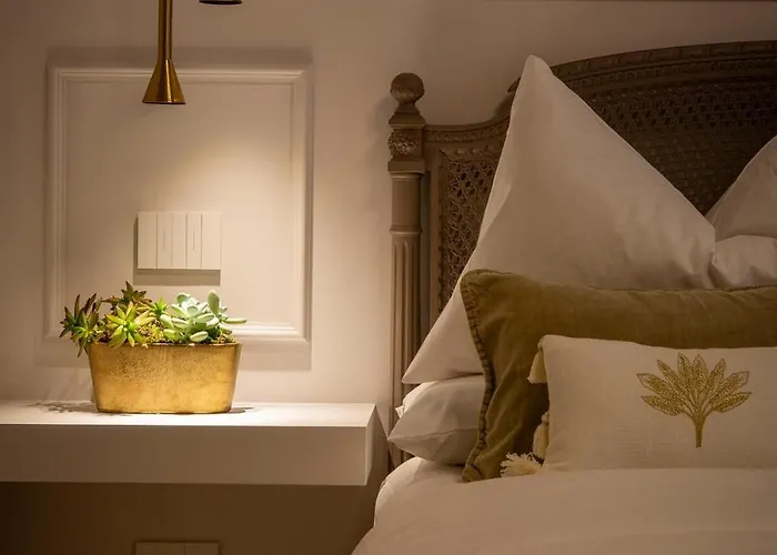 Corti - 1 Min Walk To And Parking *